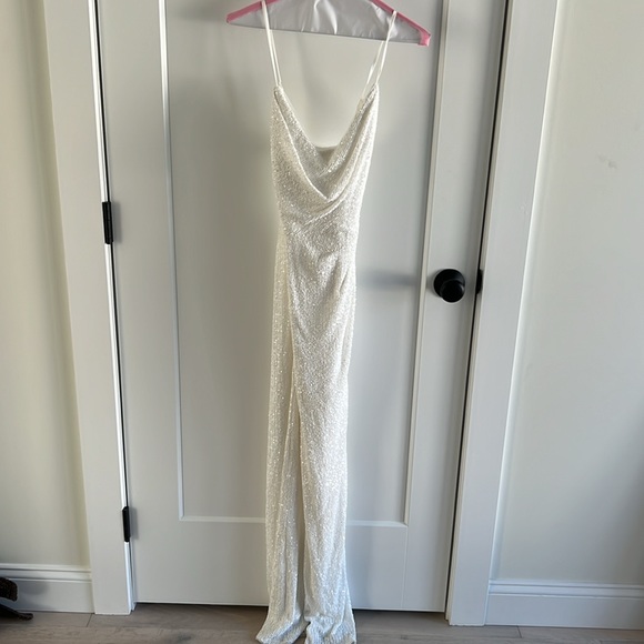 BEAUTIFUL sequin cowl neck Aidan Mattock dress - recently dry cleaned - Picture 3 of 4